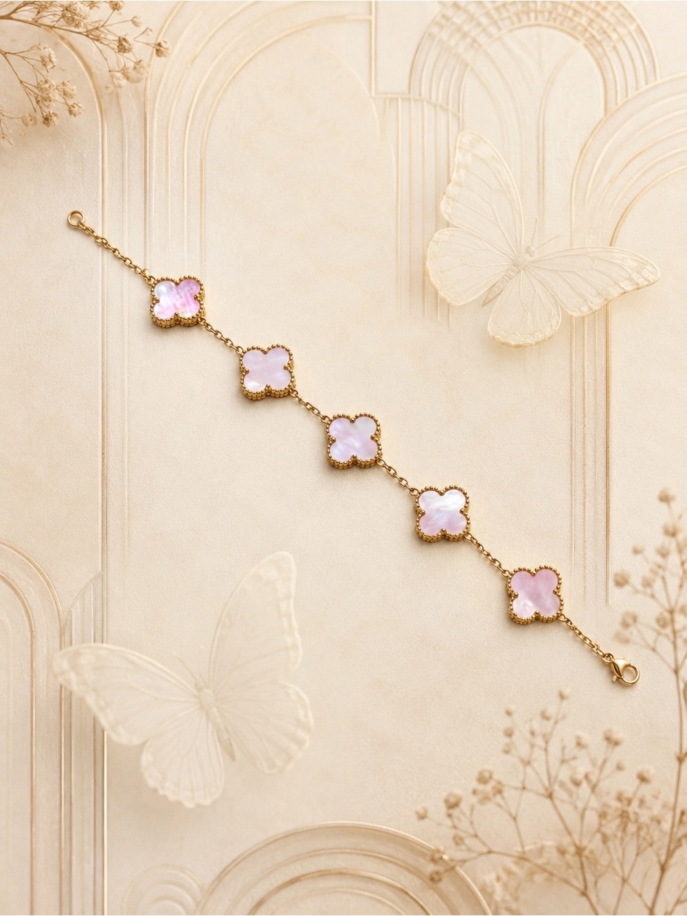 🆕🆕🆕Gold Bracelet with Pink Mother-of-Pearl Clover Motifs